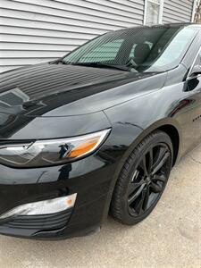 2024 Chevrolet Malibu LT   - Photo 5 - Macomb, IL 61455