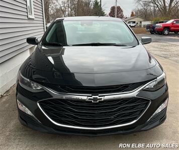 2024 Chevrolet Malibu LT   - Photo 6 - Macomb, IL 61455