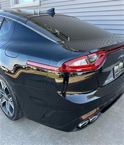 2020 Kia Stinger GT-Line   - Photo 10 - Macomb, IL 61455
