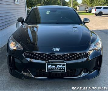 2020 Kia Stinger GT-Line   - Photo 6 - Macomb, IL 61455