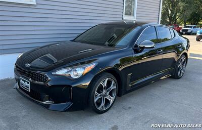 2020 Kia Stinger GT-Line   - Photo 2 - Macomb, IL 61455