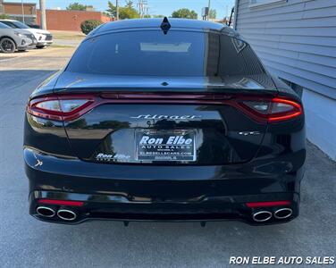 2020 Kia Stinger GT-Line   - Photo 9 - Macomb, IL 61455