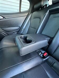 2020 Kia Stinger GT-Line   - Photo 13 - Macomb, IL 61455