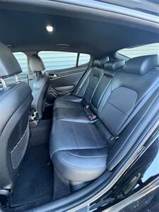 2020 Kia Stinger GT-Line   - Photo 12 - Macomb, IL 61455