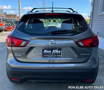 2018 Nissan Rogue Sport SV - Photo 9 - Macomb, IL 61455