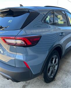 2025 Ford Escape ST-Line   - Photo 8 - Macomb, IL 61455