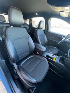 2025 Ford Escape ST-Line   - Photo 11 - Macomb, IL 61455