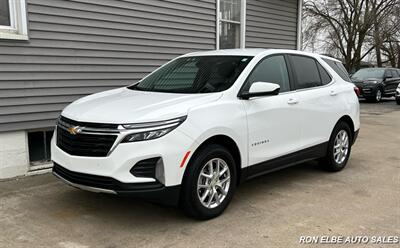 2024 Chevrolet Equinox LT   - Photo 2 - Macomb, IL 61455