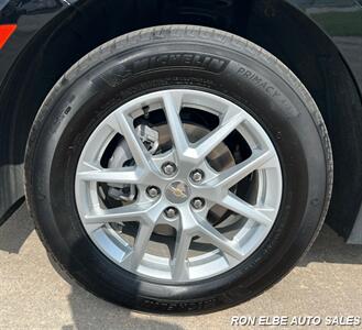 2023 Chevrolet Equinox LT   - Photo 4 - Macomb, IL 61455