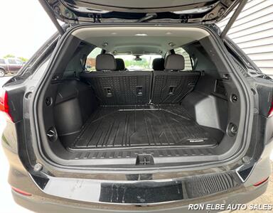 2023 Chevrolet Equinox LT   - Photo 14 - Macomb, IL 61455