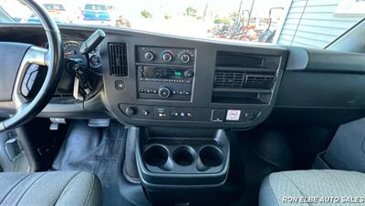 2019 Chevrolet Express 2500   - Photo 17 - Macomb, IL 61455