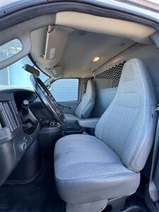 2019 Chevrolet Express 2500   - Photo 10 - Macomb, IL 61455