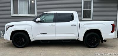 2024 Toyota Tundra SR5   - Photo 3 - Macomb, IL 61455