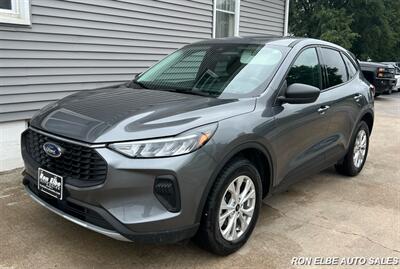 2025 Ford Escape Active - Photo 2 - Macomb, IL 61455