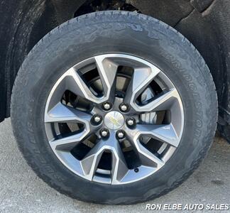 2021 Chevrolet Silverado 1500 LT   - Photo 4 - Macomb, IL 61455