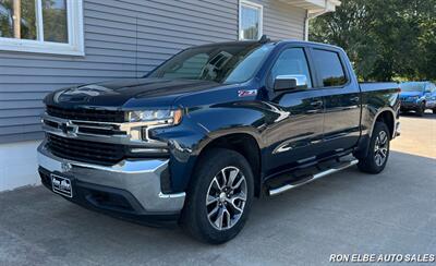 2021 Chevrolet Silverado 1500 LT   - Photo 2 - Macomb, IL 61455