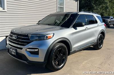 2021 Ford Explorer XLT - Photo 2 - Macomb, IL 61455