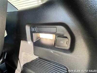 2021 Ford Explorer XLT - Photo 15 - Macomb, IL 61455