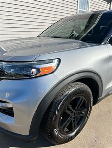 2021 Ford Explorer XLT - Photo 4 - Macomb, IL 61455