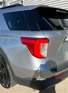 2021 Ford Explorer XLT - Photo 9 - Macomb, IL 61455