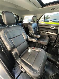 2021 Ford Explorer XLT - Photo 11 - Macomb, IL 61455