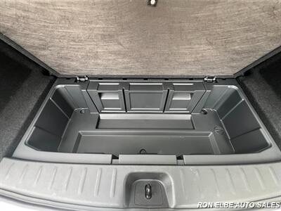 2025 Nissan Pathfinder SL - Photo 15 - Macomb, IL 61455