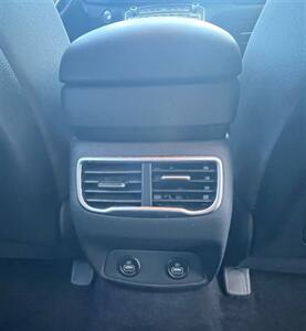 2023 Hyundai SANTA FE SEL - Photo 14 - Macomb, IL 61455