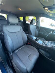 2023 Hyundai SANTA FE SEL - Photo 11 - Macomb, IL 61455