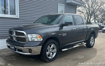 2017 RAM 1500 SLT   - Photo 2 - Macomb, IL 61455