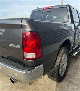 2017 RAM 1500 SLT   - Photo 8 - Macomb, IL 61455
