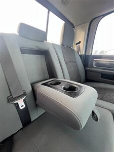 2017 RAM 1500 SLT   - Photo 13 - Macomb, IL 61455