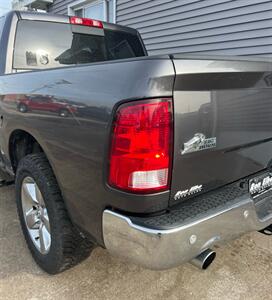 2017 RAM 1500 SLT   - Photo 10 - Macomb, IL 61455