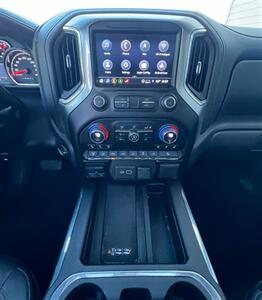 2023 Chevrolet Silverado 3500HD LTZ   - Photo 12 - Macomb, IL 61455