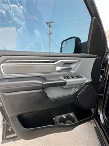 2020 RAM 1500 Big Horn   - Photo 15 - Macomb, IL 61455