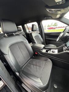 2024 Jeep Grand Cherokee Altitude   - Photo 11 - Macomb, IL 61455
