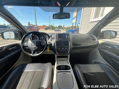 2019 Dodge Grand Caravan SXT - Photo 16 - Macomb, IL 61455