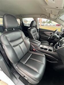 2024 Nissan Murano SV   - Photo 11 - Macomb, IL 61455