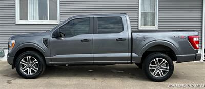 2022 Ford F-150 STX - Photo 3 - Macomb, IL 61455