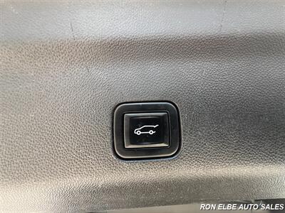 2023 Chevrolet Suburban Premier   - Photo 21 - Macomb, IL 61455