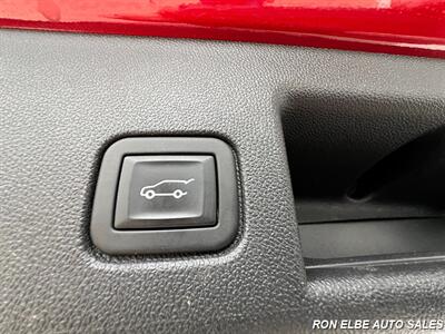 2023 Chevrolet Equinox LT   - Photo 15 - Macomb, IL 61455