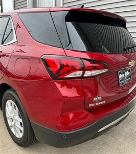 2023 Chevrolet Equinox LT   - Photo 10 - Macomb, IL 61455