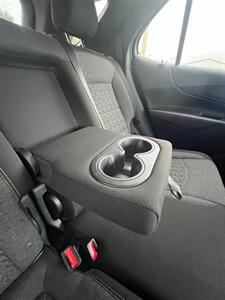 2023 Chevrolet Equinox LT   - Photo 13 - Macomb, IL 61455