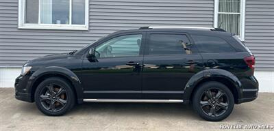 2019 Dodge Journey Crossroad   - Photo 3 - Macomb, IL 61455