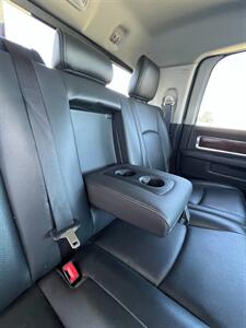 2012 RAM 2500 Laramie   - Photo 13 - Macomb, IL 61455