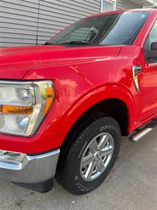 2022 Ford F-150 XLT - Photo 4 - Macomb, IL 61455