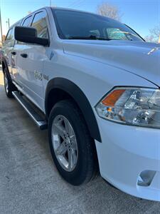 2013 RAM 1500 Express   - Photo 7 - Macomb, IL 61455