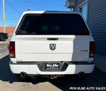 2013 RAM 1500 Express   - Photo 9 - Macomb, IL 61455