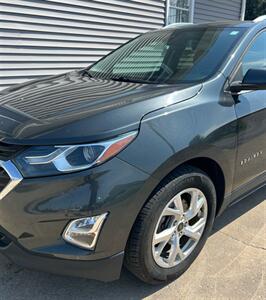2020 Chevrolet Equinox LT   - Photo 4 - Macomb, IL 61455