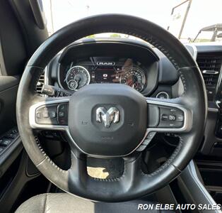 2022 RAM 1500 Big Horn   - Photo 16 - Macomb, IL 61455