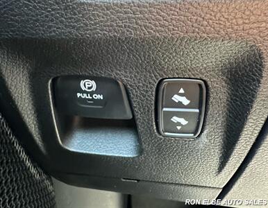 2022 RAM 1500 Big Horn   - Photo 18 - Macomb, IL 61455
